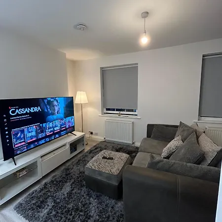 Jasmin Place Luton  Exterior photo